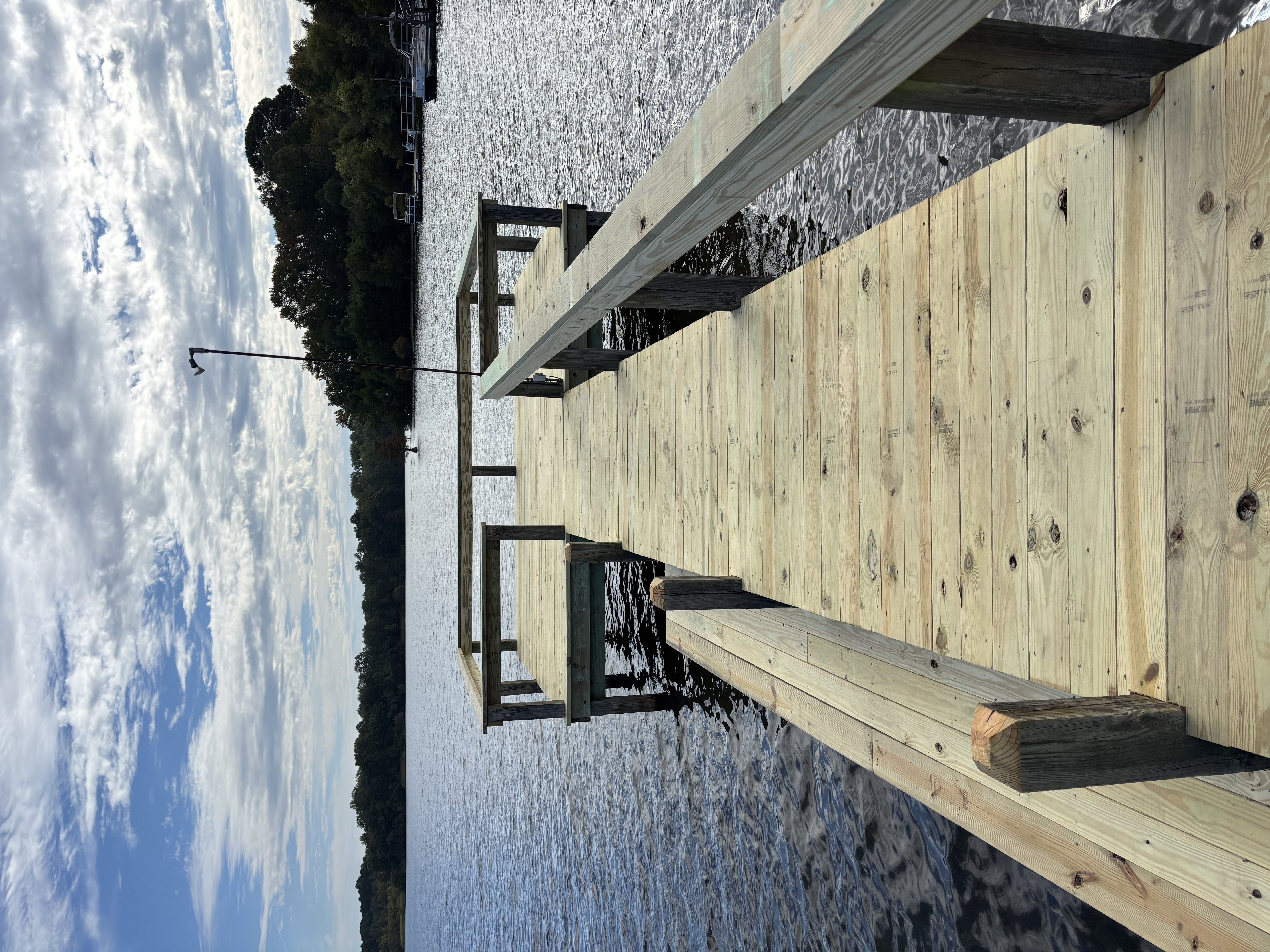 Custom dock and pier construction on Lake Marion SC